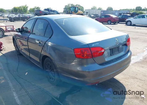 2014 Volkswagen Jetta 2.0L S from USA, damaged, VIN 3VW2K7AJ8EM231345